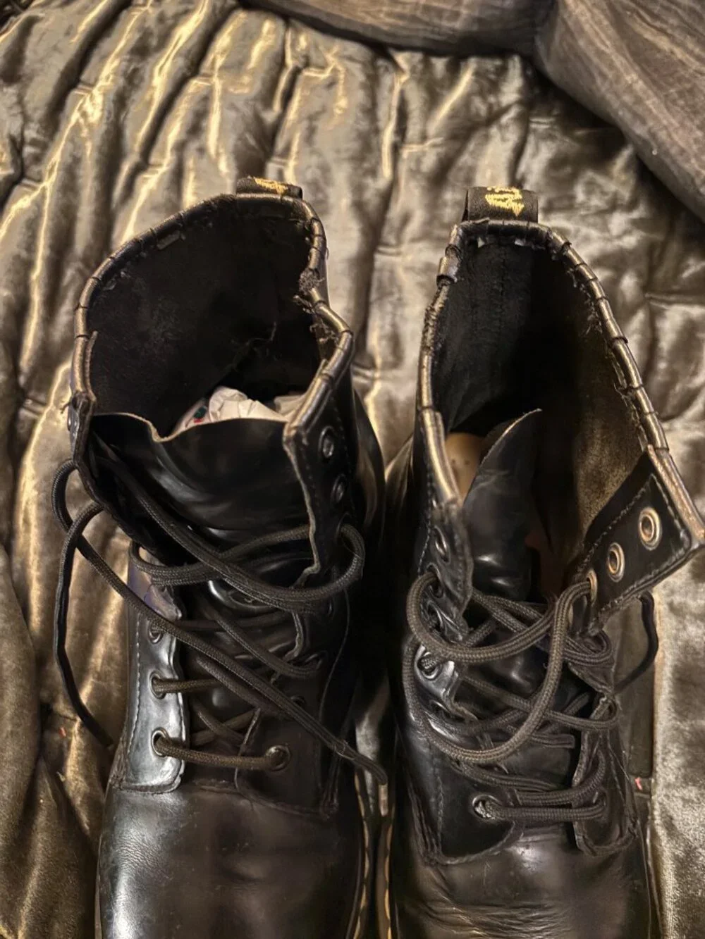 Dr. Martens black dr